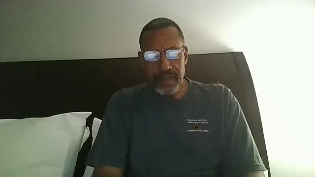 Snapshot of swimmer2496 chatting on 03-22-26, 04:49 swimmer2496 online show from 03-22-26, 04:49