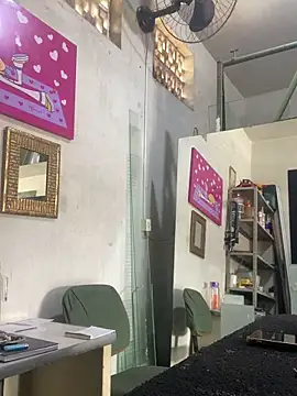 Snapshot of Mikealemao chatting on 04-08-26, 01:00 Mikealemao online show from 04-08-26, 01:00