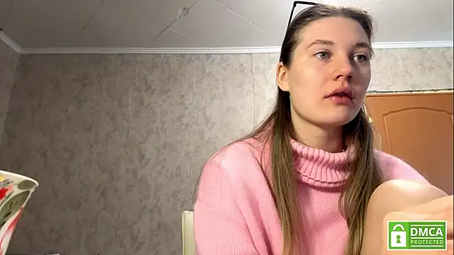 Jolievic online show from 03-16-26, 05:44