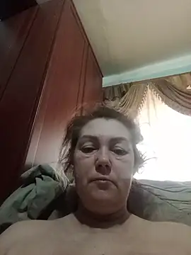Snapshot of Russian_Lara chatting on 04-23-26, 02:35 Russian Lara online show from 04-23-26, 02:35
