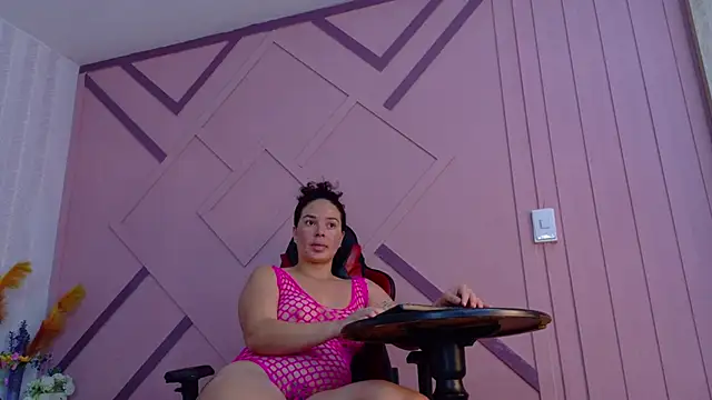 ZamanthaJhones online show from 04-14-26, 07:20