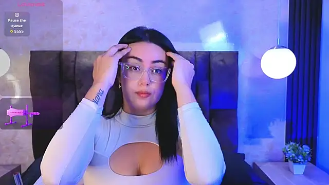 vicky grey online show from 05-02-26, 12:10