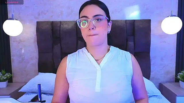vicky grey online show from 05-27-26, 12:24