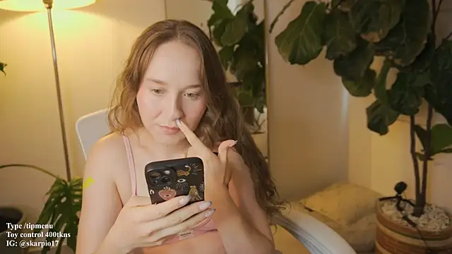 Scarlett NoirMuse online show from 03-20-26, 07:41