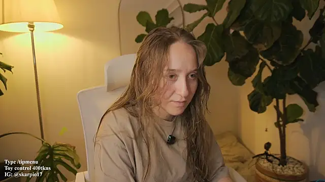 Scarlett NoirMuse online show from 03-22-26, 08:23