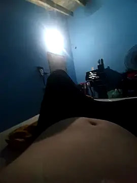 Snapshot of Osogor_ chatting on 02-18-26, 01:07 Osogor online show from 02-18-26, 01:07