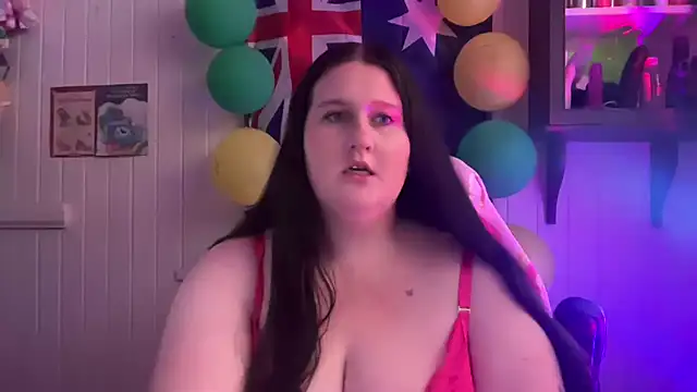 xopeachybaby online show from 07-19-26, 02:37
