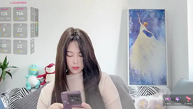 Snapshot of 10ve1y chatting on 02-05-26, 01:21 10ve1y online show from 02-05-26, 01:21