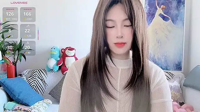 Snapshot of 10ve1y chatting on 02-15-26, 01:13 10ve1y online show from 02-15-26, 01:13