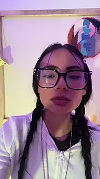  Lucycherry online show from 06-05-26, 11:21