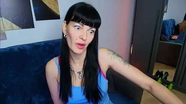 Agata  Moore online show from 05-31-26, 01:36