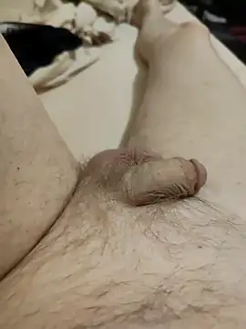 Snapshot of Halunja chatting on 03-17-26, 07:17 Halunja online show from 03-17-26, 07:17