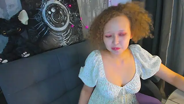 Snapshot of Senya_Sol chatting on 06-04-26, 10:16 Senya Sol online show from 06-04-26, 10:16