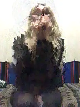 Snapshot of Snejnaya chatting on 03-13-26, 08:04 Snejnaya online show from 03-13-26, 08:04