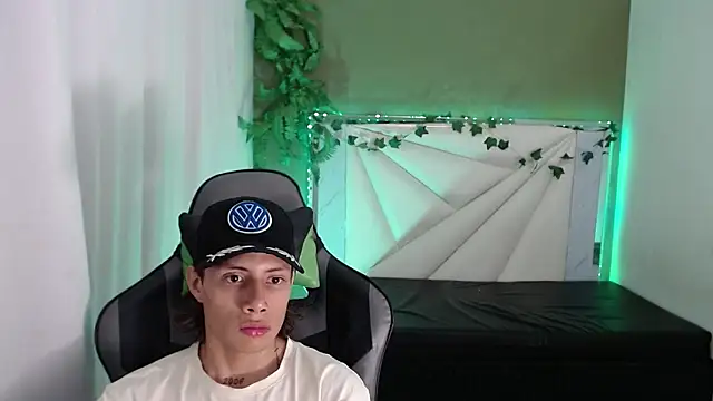 Didi hard online show from 03-26-26, 03:56