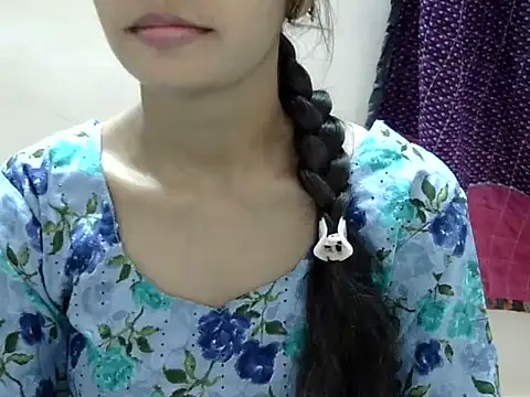 Kulsum S online show from 07-27-26, 02:13