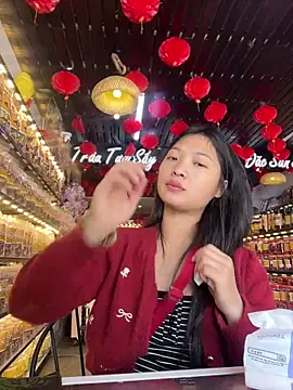 Lyn-be99 online show from 03-10-26, 05:45