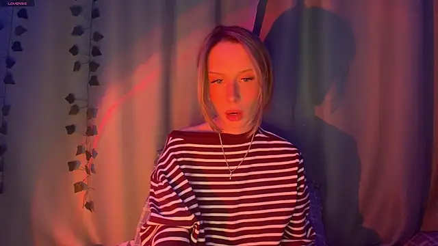 DellaCampbell online show from 04-03-26, 03:43