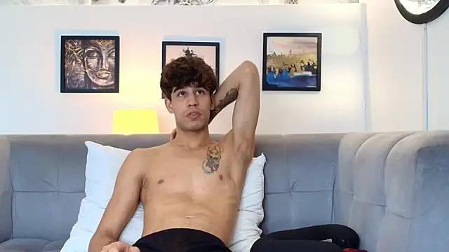 PRETTY COCK1 online show from 03-29-26, 03:45