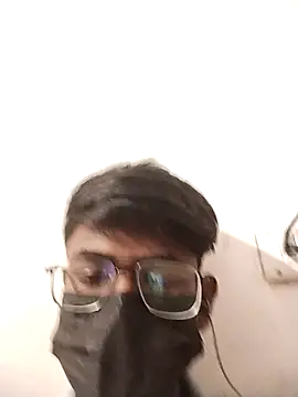 pkverma852 online show from 04-12-26, 09:14