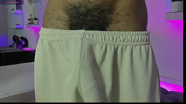 Snapshot of Rpoolrboy chatting on 04-16-26, 08:04 Rpoolrboy online show from 04-16-26, 08:04