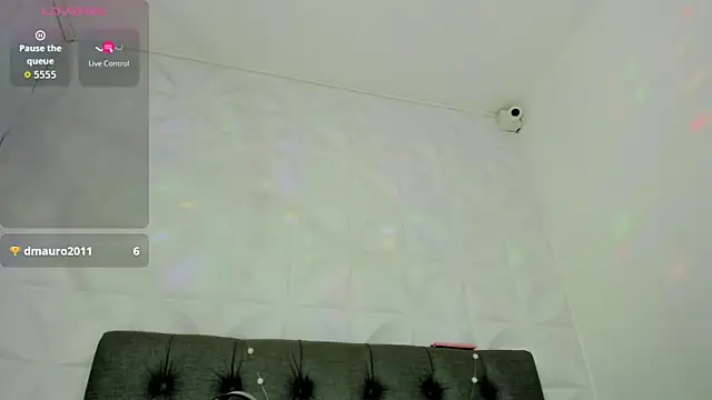 Snapshot of valeryn__rosse chatting on 04-19-26, 06:24 valeryn rosse online show from 04-19-26, 06:24