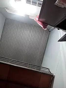 Snapshot of LinaLy99 chatting on 03-20-26, 01:54 LinaLy99 online show from 03-20-26, 01:54