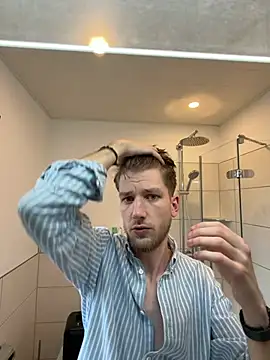 YoungSkinnyBoy20 online show from 03-14-26, 12:54