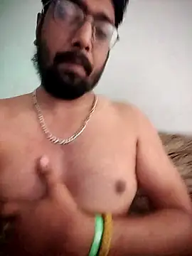 Snapshot of Ajju121092 chatting on 03-14-26, 02:17 Ajju121092 online show from 03-14-26, 02:17