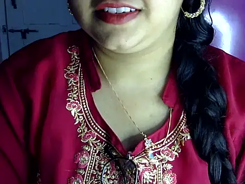Snapshot of Cute_Aliyaa chatting on 07-03-26, 01:28 Cute Aliyaa online show from 07-03-26, 01:28