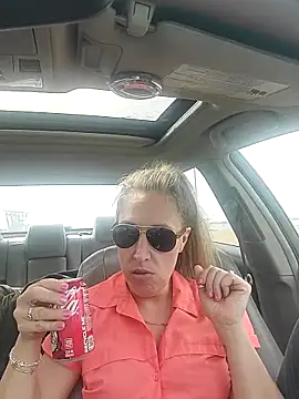 Sunflower0025 online show from 03-15-26, 08:15