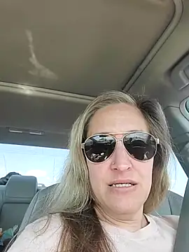 Sunflower0025 online show from 03-26-26, 06:02