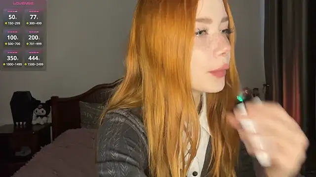 Snapshot of Kiralovessto chatting on 04-08-26, 10:15 Kiralovessto online show from 04-08-26, 10:15