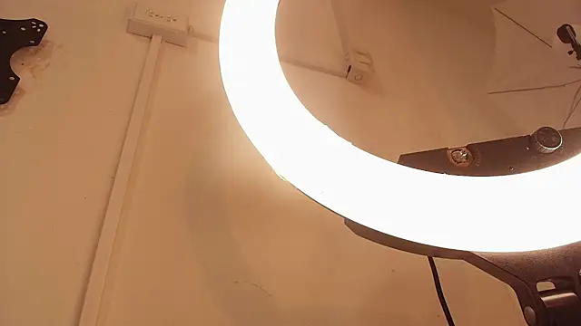 cristina aznar1 online show from 04-12-26, 06:46