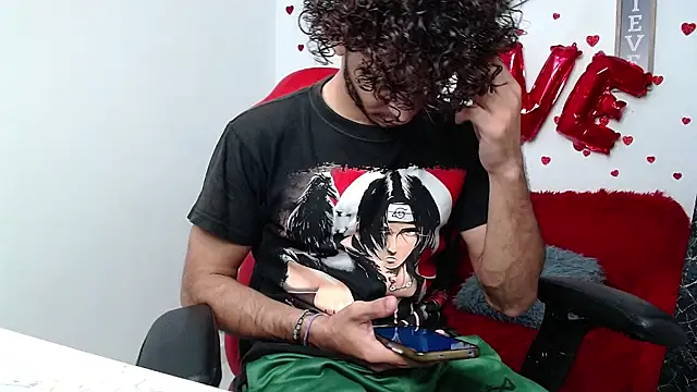 Snapshot of Caius_fox chatting on 03-10-26, 11:26 Caius fox online show from 03-10-26, 11:26