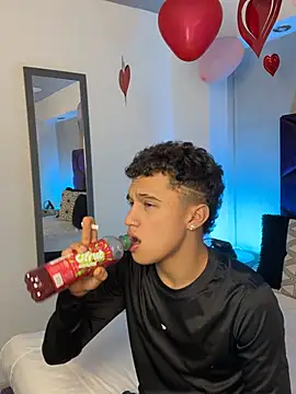 Dominik Souza online show from 03-05-26, 07:54