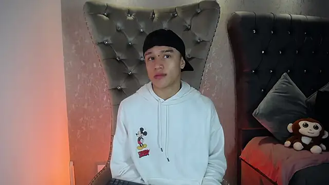 Dominik Souza online show from 03-25-26, 08:15