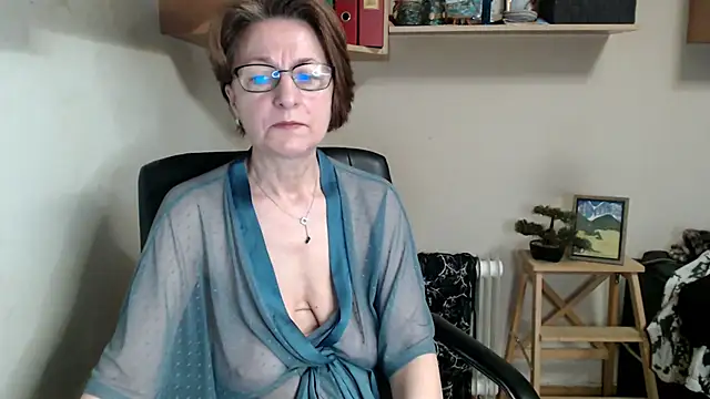 katemodel online show from 05-25-26, 07:47