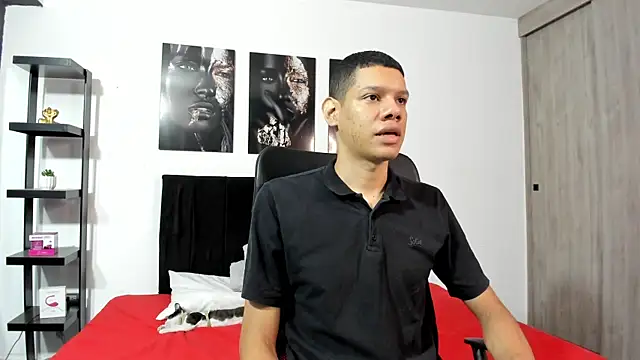 Snapshot of milo_cruz_ chatting on 02-05-26, 03:27 milo cruz online show from 02-05-26, 03:27