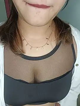 SAVITA-STRIP online show from 07-16-26, 07:20