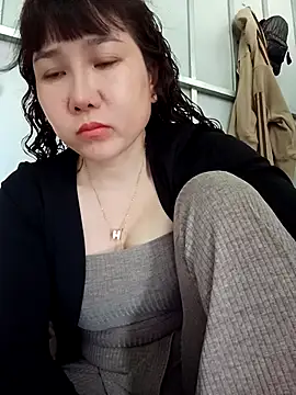 Ana-love2026 online show from 04-14-26, 12:38