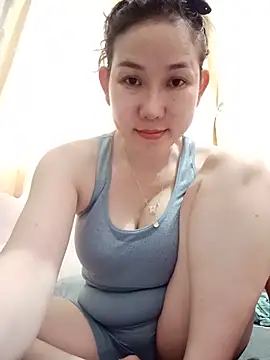 Snapshot of Ana-love2026 chatting on 06-21-26, 04:59 Ana-love2026 online show from 06-21-26, 04:59