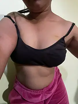 Snapshot of exoticshruti chatting on 02-05-26, 08:41 exoticshruti online show from 02-05-26, 08:41