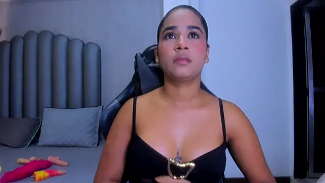 Shirleytaylor- online show from 03-12-26, 11:49