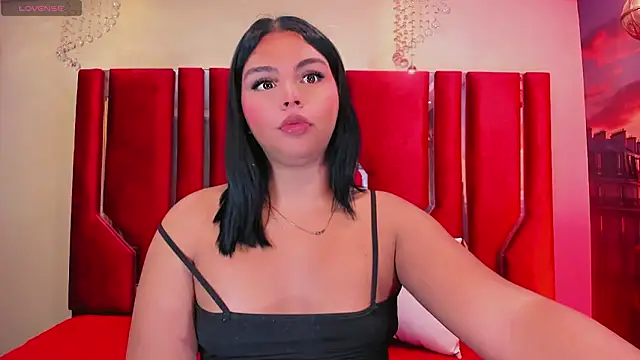 Maia Hotts online show from 03-21-26, 12:21