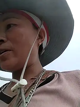 Neoone 1 online show from 04-21-26, 05:47