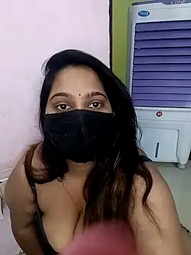 Aliya Hott online show from 05-03-26, 06:19