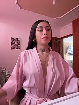 Bonny Eva online show from 04-16-26, 05:03