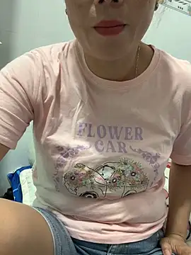 Baby-lovely69 online show from 03-31-26, 04:35