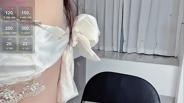 xianxian-baby online show from 05-26-26, 06:15